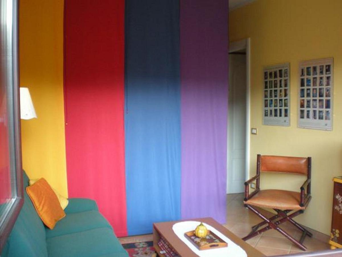 Casa Gialla Imperia Bagian luar foto